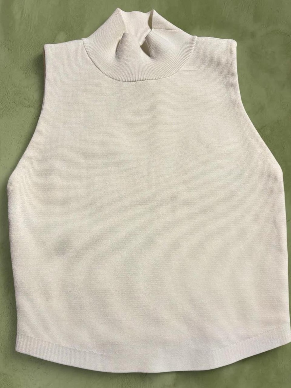 House of Harlow 1960 Sleeveless Mock Neck Tank